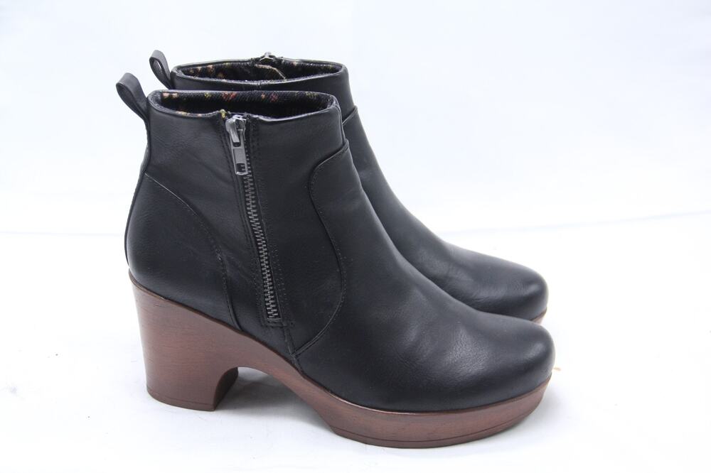 B.O.C. Born BLAKELYNN Boots Womens 8M BLACK LEATHER Platform Ankle Bootie Zipper